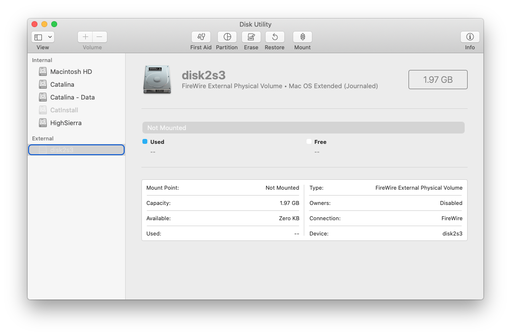 Disk Utility showing the iPod's FireWire volume, not mounted
